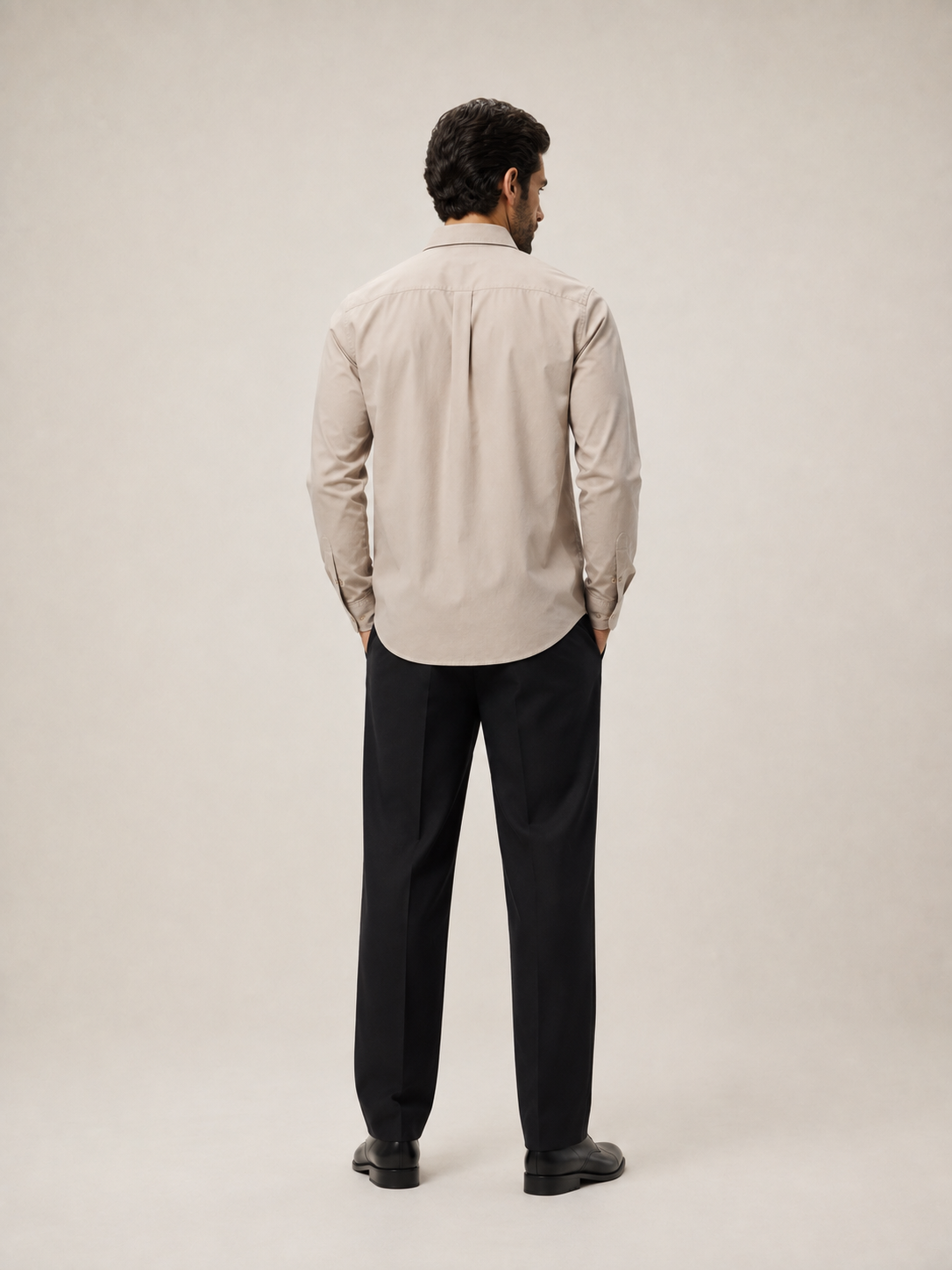Men's Classic Cotton Long-Sleeve Shirt in Sand