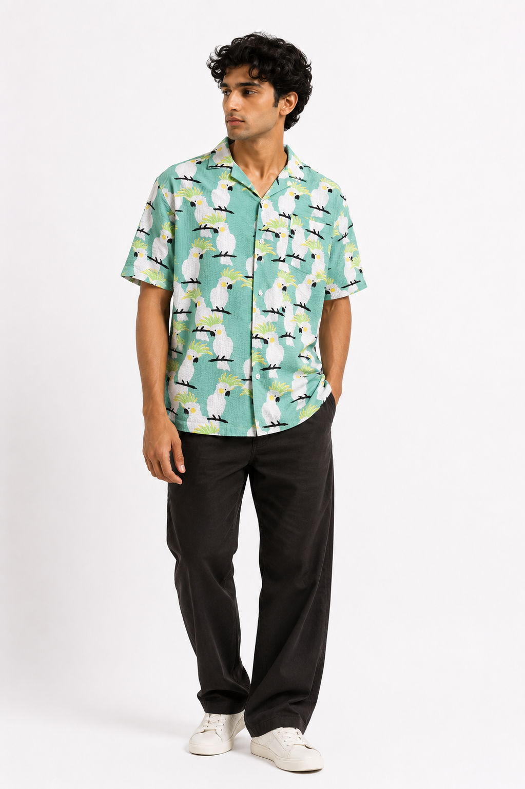 Men’s Seafoam Green Cockatoo Print Short-Sleeve Boxy Fit Shirt
