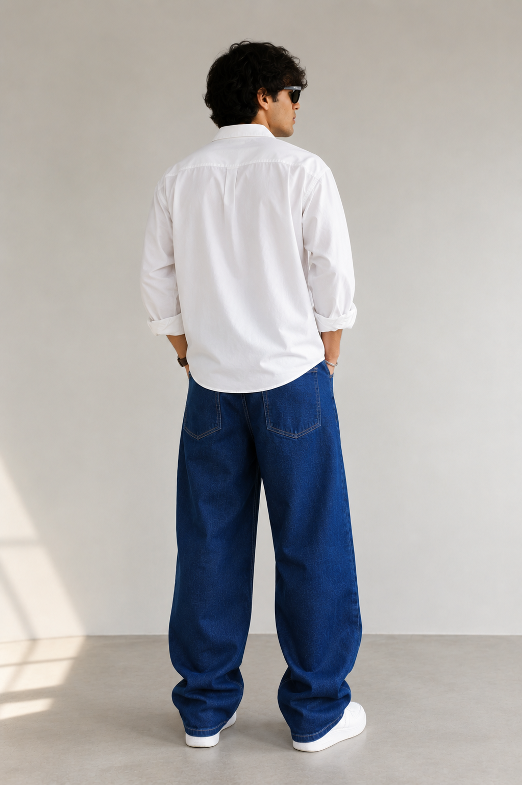 Men's Stretchable Relaxed Straight-Fit Dark Blue Jeans