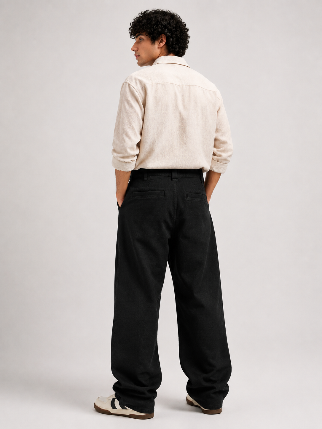 Ultra-Relaxed Wide-Leg Washed Black Jeans
