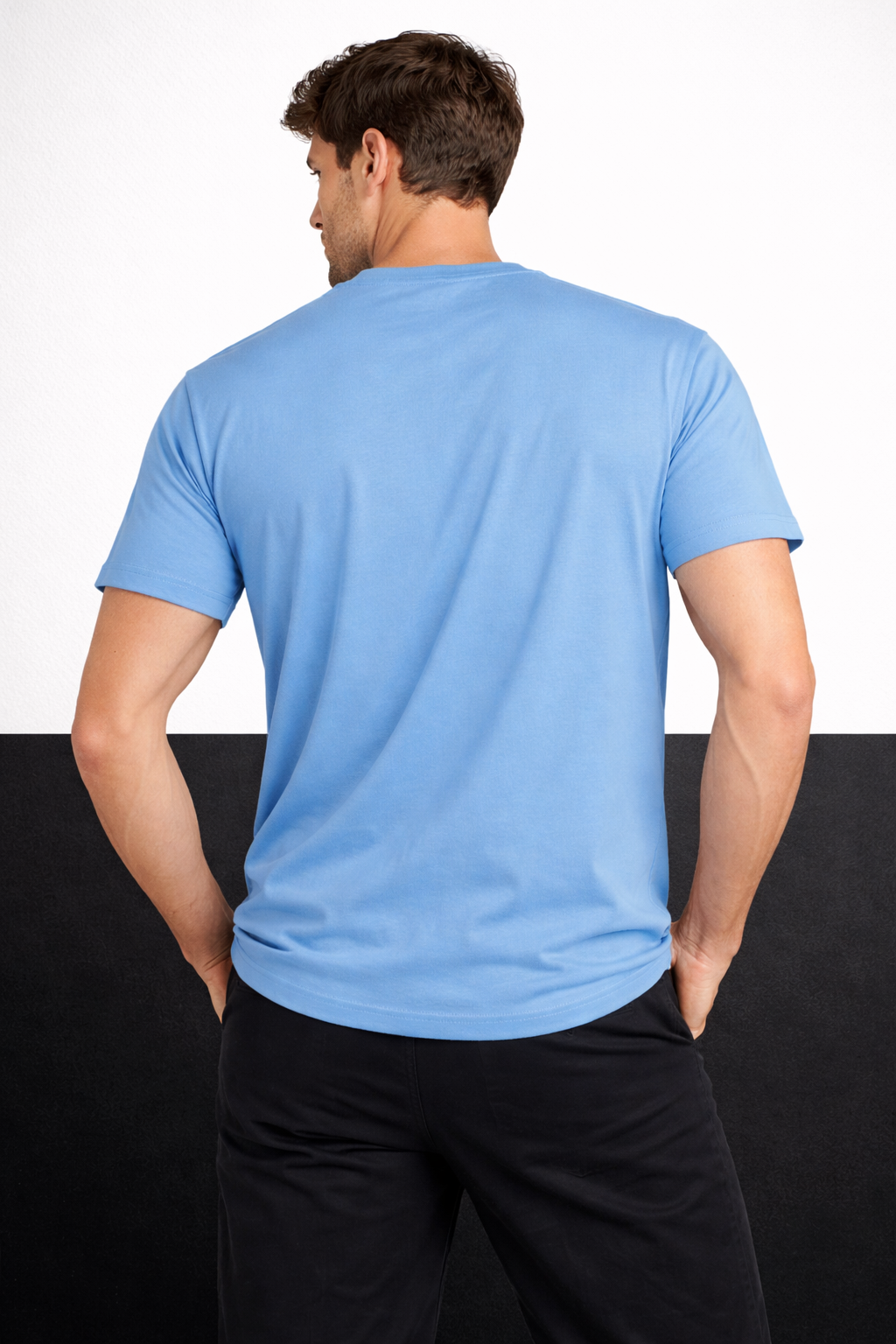 Nike Sportswear Essential Tee in University Blue